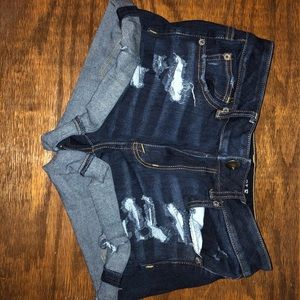 American Eagle shorts!